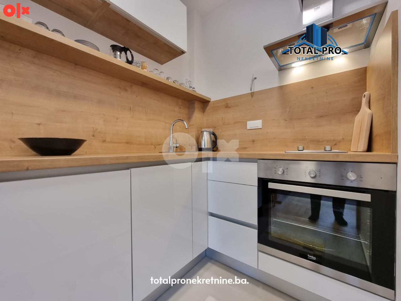 TOTAL PRO/ Apartman / Bjelašnica / skijašnica / garažo mjesto 14