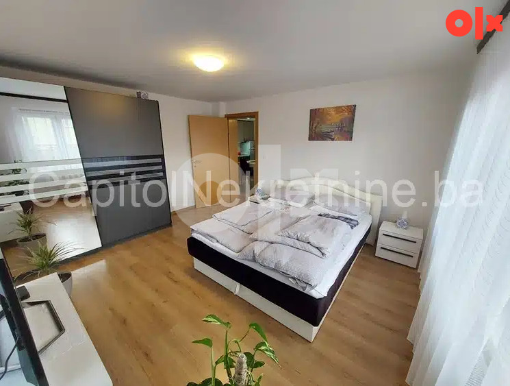 Kuća sa dvoristem i garažom, Grbavica – další