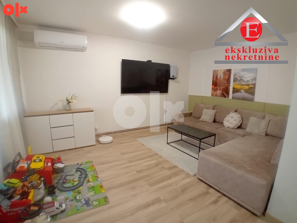 - CENTAR -Trosoban stan 84 m2, nova gradnja ID 4070/DŠ