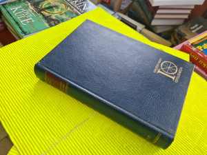 KNJIŽEVNOST KAO SISTEM - KLAUDIO GILJEN