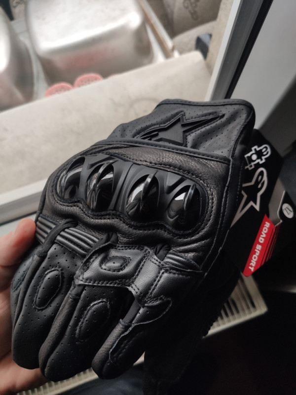 Rukavice za motor carbon XL moto alpinestars skuter protektori L
