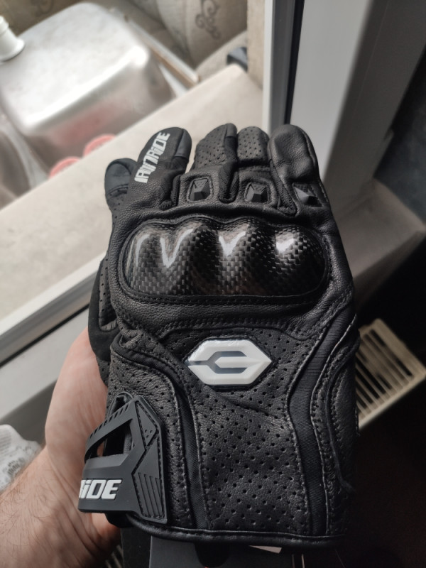 Rukavice za motor carbon XL moto alpinestars skuter protektori L