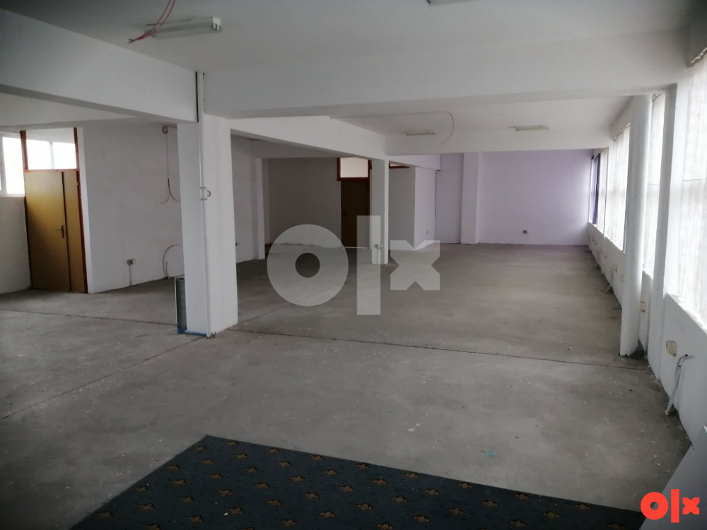 Poslovni objekat hala Zenica 1099 m2 5