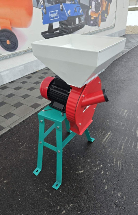 MLIN ZA ZITO CEKICAR SA POSTOLJEM SMITH AUSTRIA 3500W