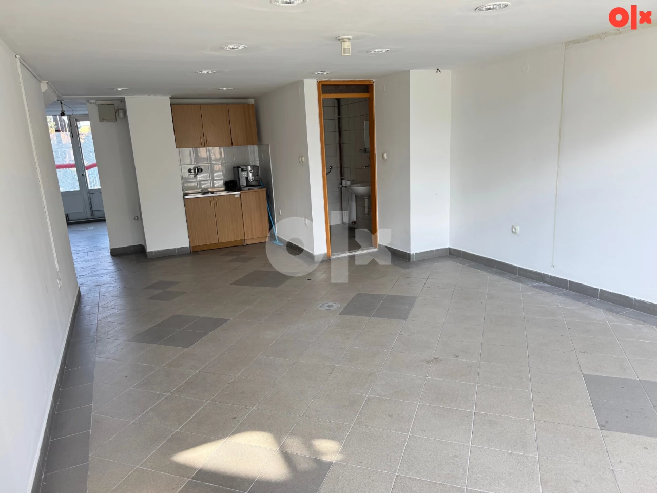 Poslovni prostor Stup Ilidža 103m2 4