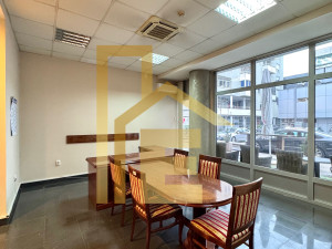 Iznajmljujemo poslovni prostor u centru grada