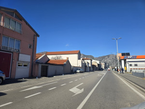 KARTEL/ PRODAJE SE STAMBENO POSLOVNI OBJEKAT U CENTRU MOSTARA