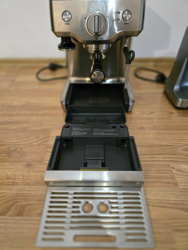 Solis Barista Perfect Pro type 118 + Solis Caffissim 1611 mlin za