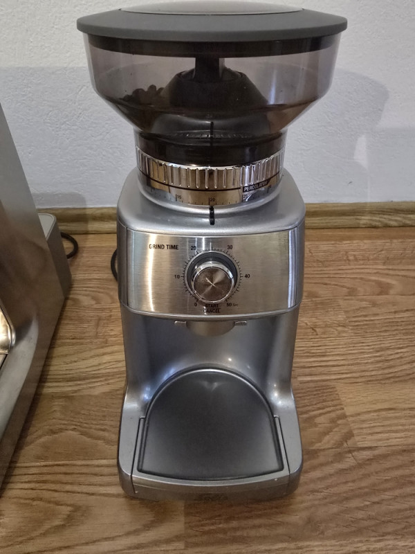 Solis Barista Perfect Pro type 118 + Solis Caffissim 1611 mlin za