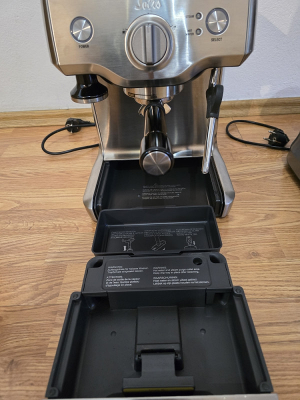 Solis Barista Perfect Pro type 118 + Solis Caffissim 1611 mlin za