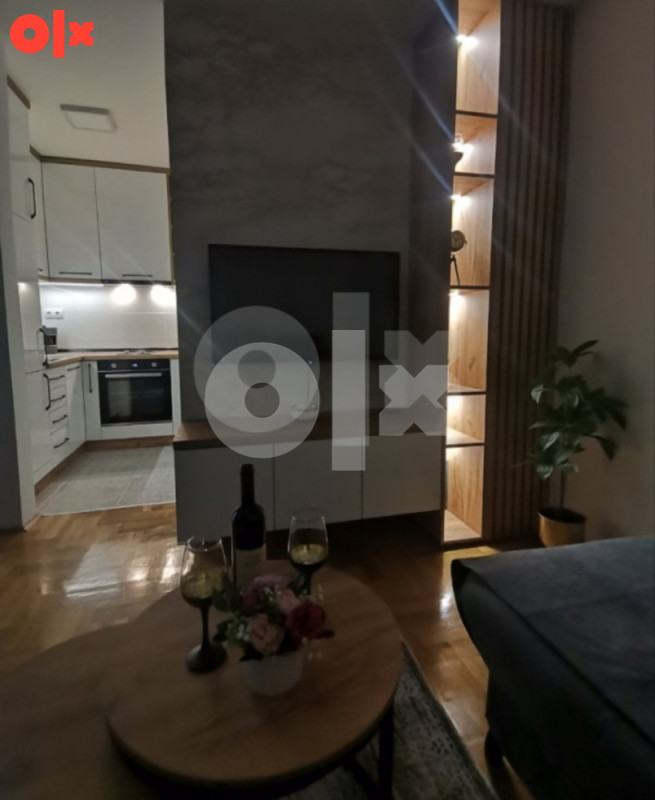 Stan Bijeljina Apartman NOV- LUX NAMEŠTEN 7