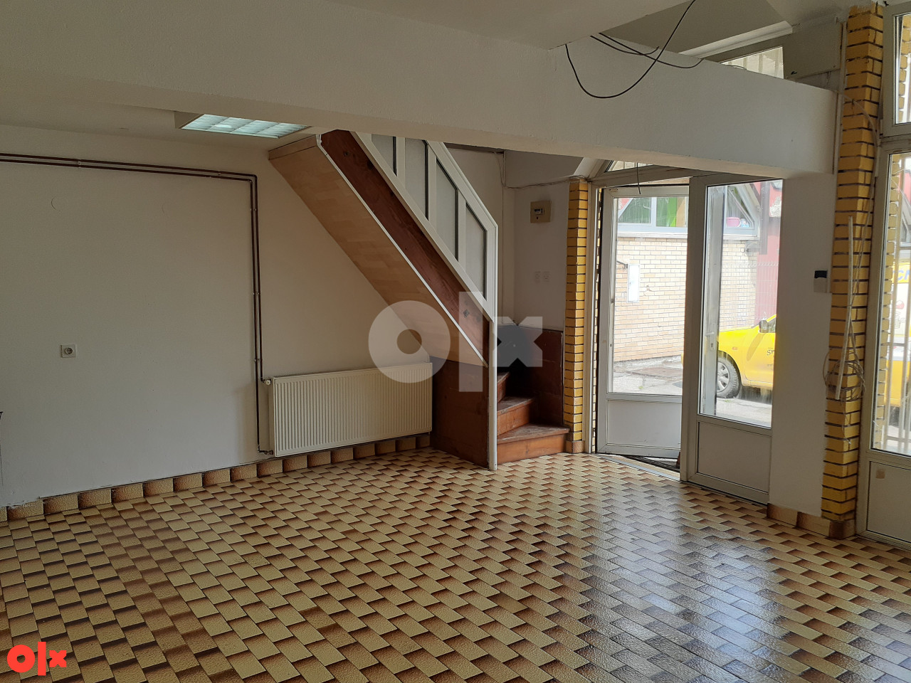 Prodaje se poslovni prostor na Tržnom centru u Maglaju 4