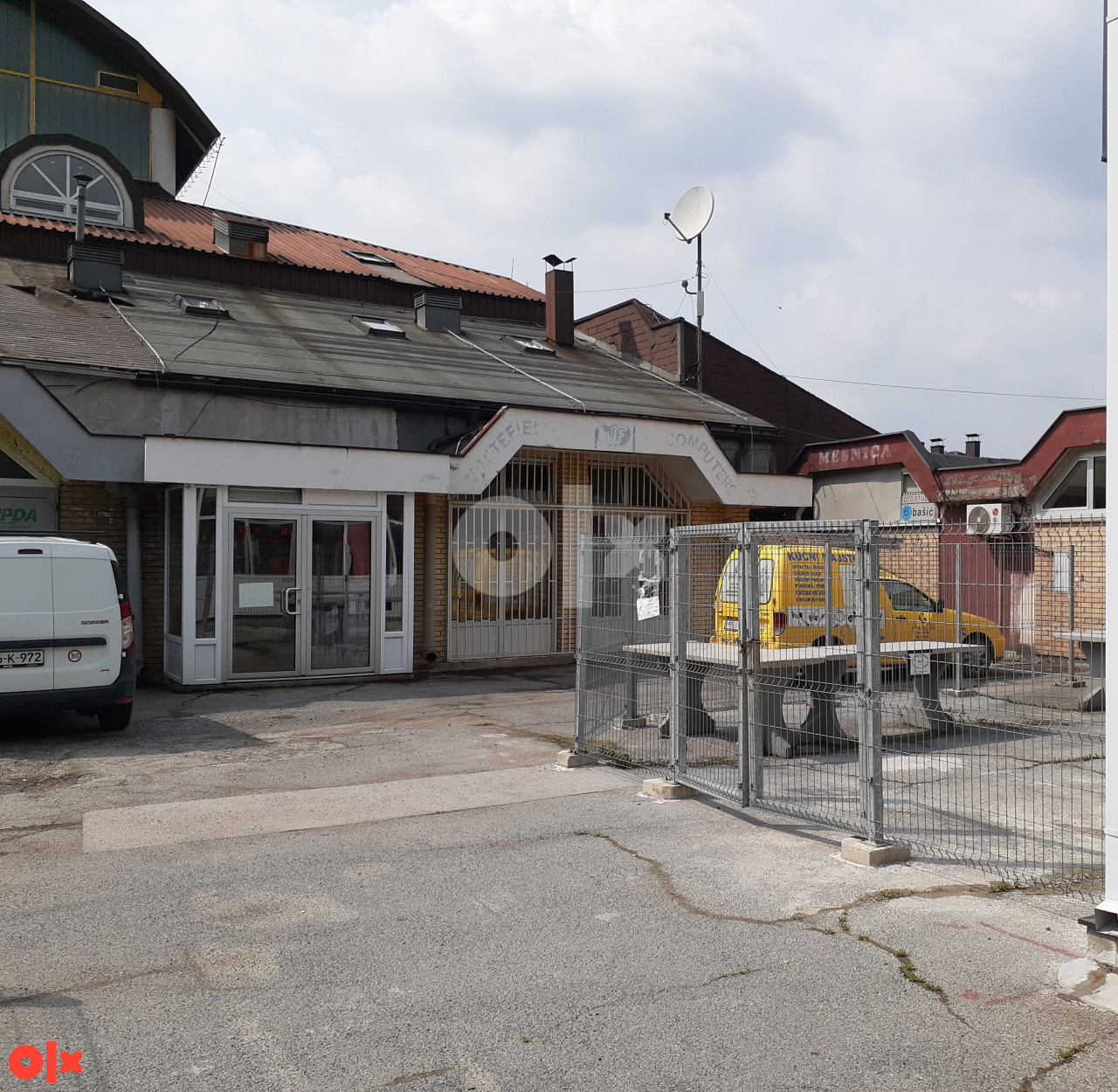 Prodaje se poslovni prostor na Tržnom centru u Maglaju