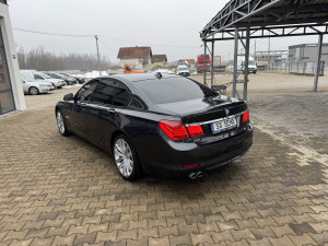 BMW 730 2010 3.0 D  MOZE ZAMJENA