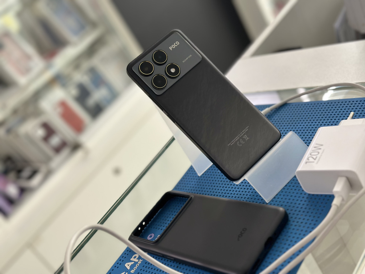 Xiaomi Poco F6 Pro 12/512GB **Polovan** kao nov!!!