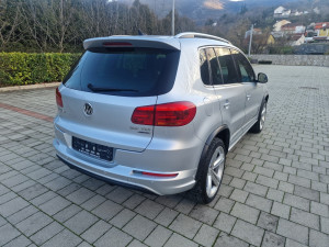 Tiguan R line 2.0 Tdi 2013 god DSG 4x4 uvoz placeno sve do reg