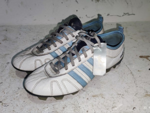 Ženske kopačke Adidas broj 38