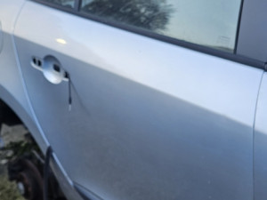 Vrata zadnja desna megan 3 karavan