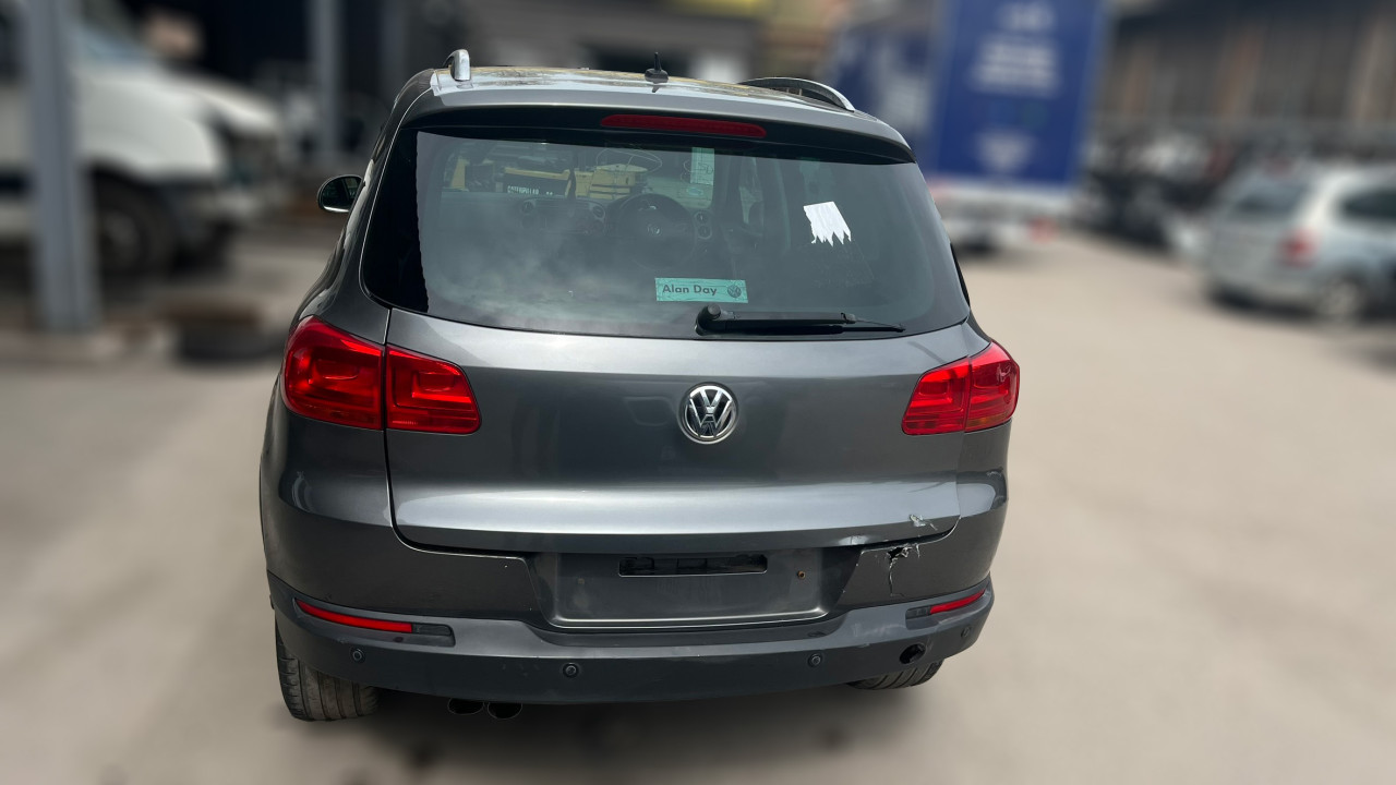DIJELOVI HLADNJAK ULJA MJENJACA VW TIGUAN > 11-15 2094896