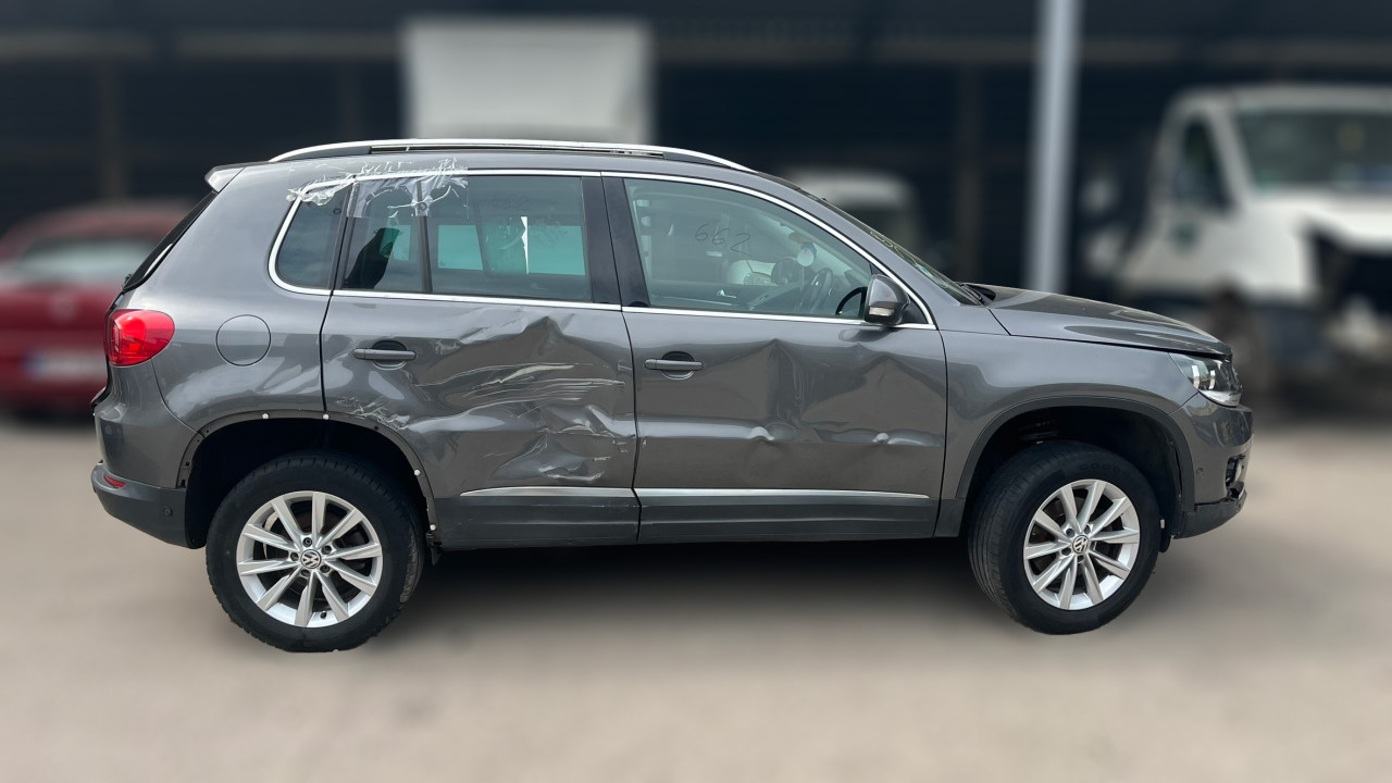 DIJELOVI HLADNJAK ULJA MJENJACA VW TIGUAN > 11-15 2094896