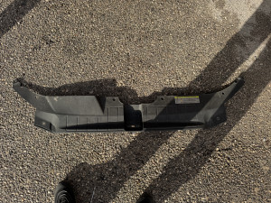 Maska iznad branika Maska ispod haube Audi Q5