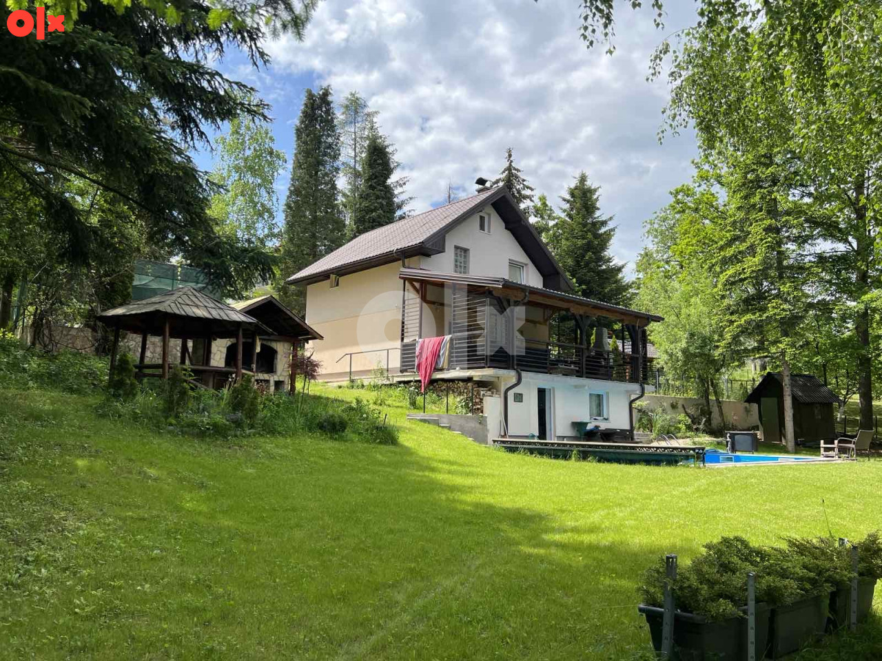 Gornje Vlakovo prodaja kuca, bazen