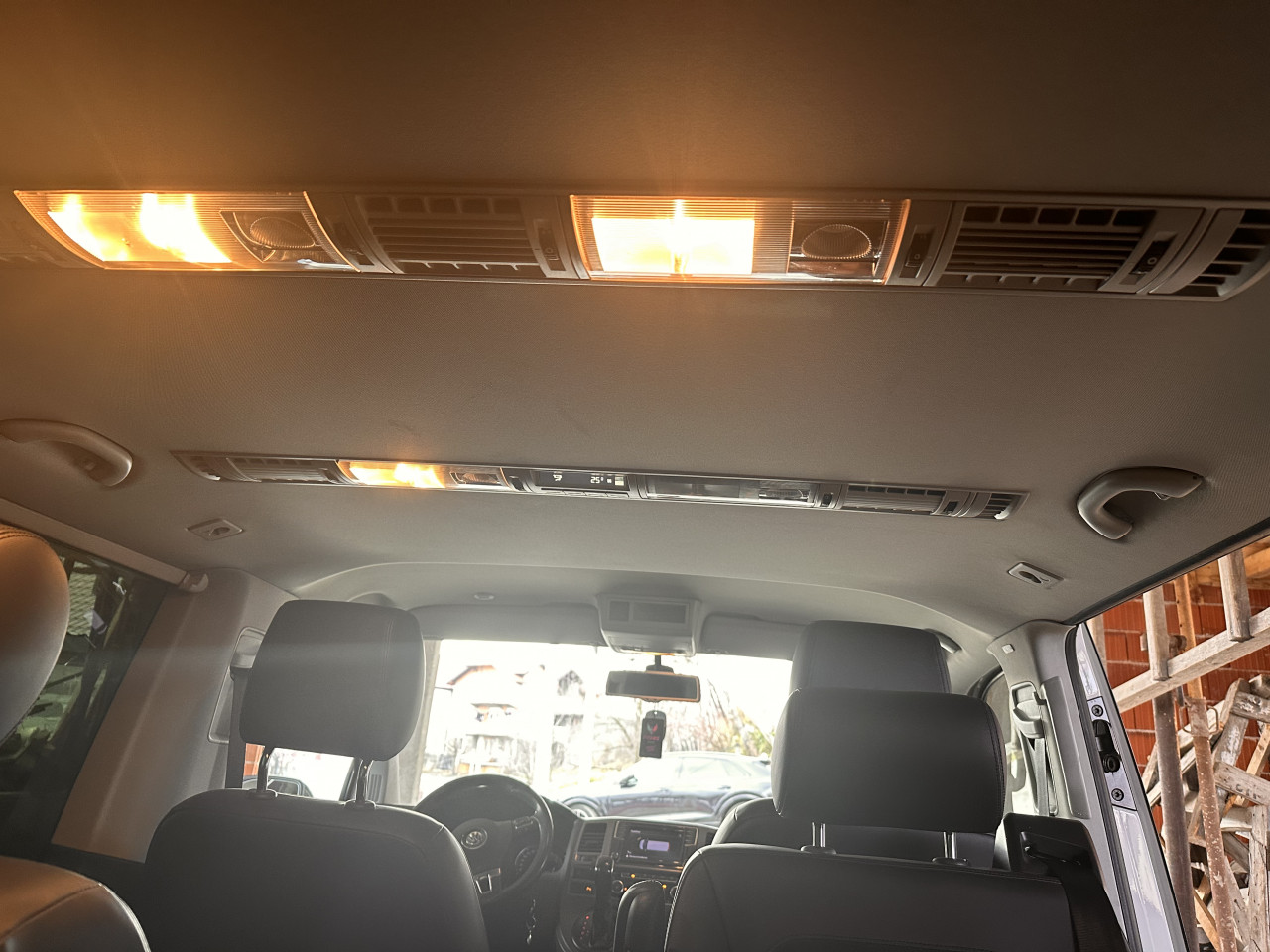 VW Volkswagen T6 Multivan Rent a Car Iznajmljivanje