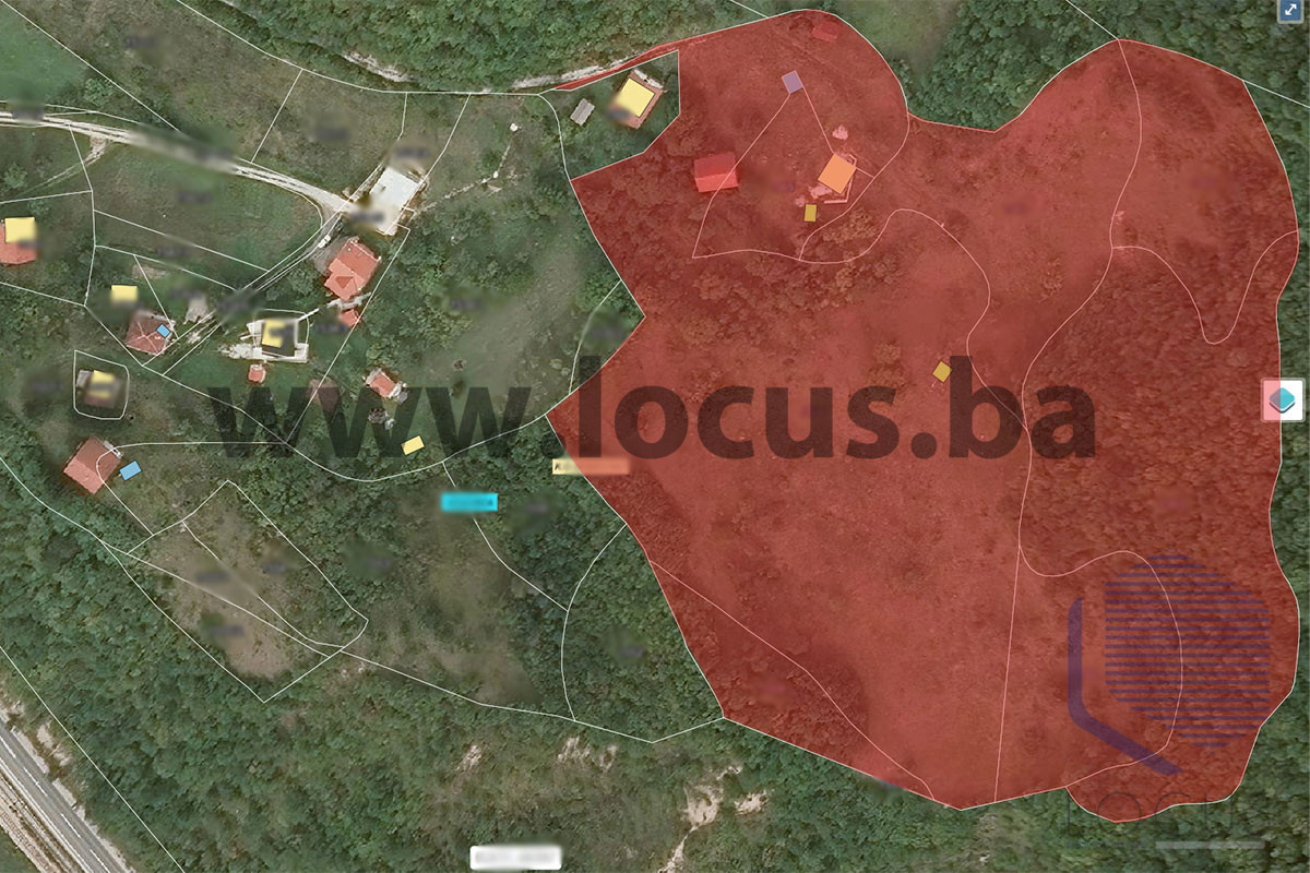 LOCUS: Zemljište površine 38.944m2, Semizovac 2
