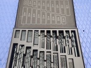 Set borera za metal