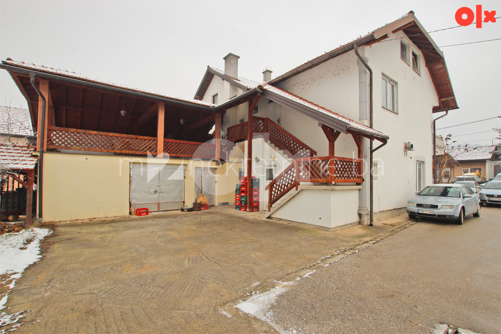 m2: Visoko / Poriječani / kuća 300m2 / parcela 1942m2 5