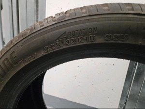 Bridgestone 225/45/18 255/40/18 Zimske gume 7mm