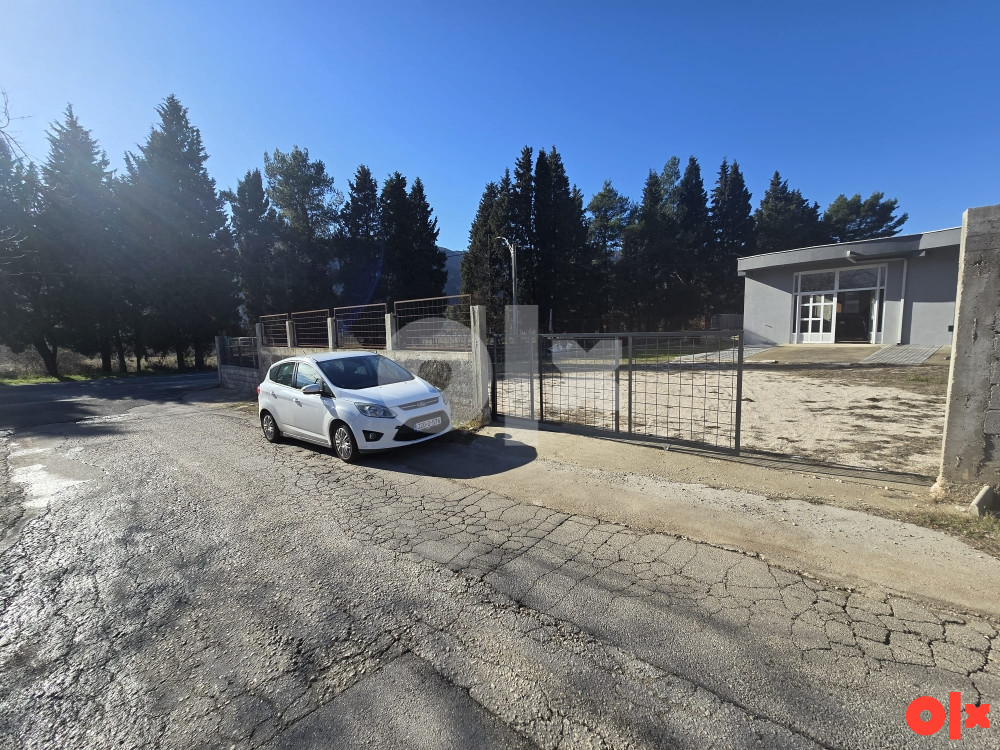 KARTEL/Poslovni objekat Mostar 144m2, plac 700 m2 M-17 4