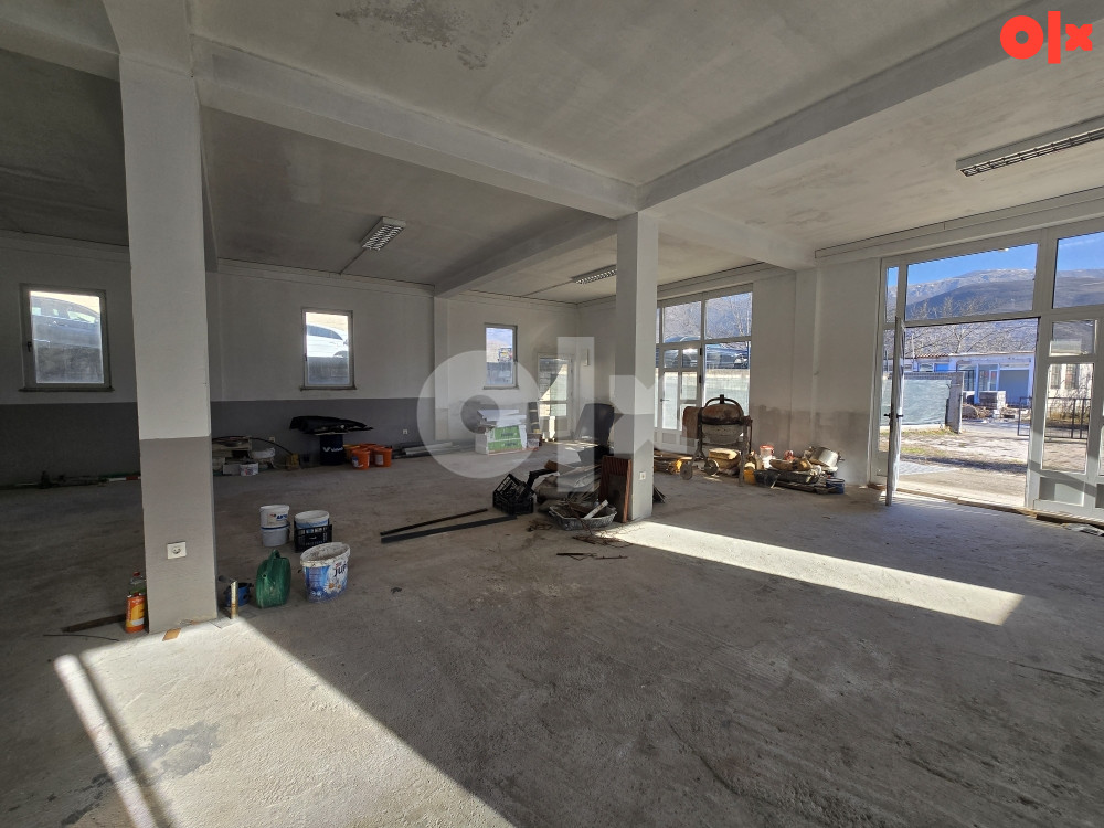 KARTEL/Poslovni objekat Mostar 144m2, plac 700 m2 M-17 9