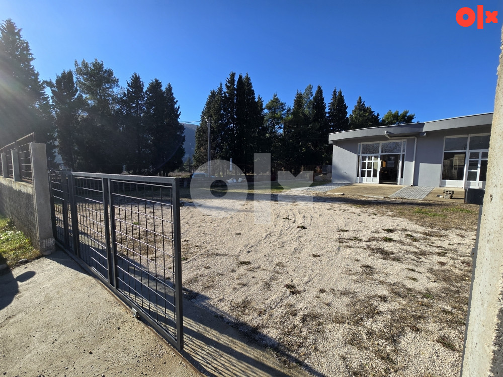 KARTEL/Poslovni objekat Mostar 144m2, plac 700 m2 M-17 13