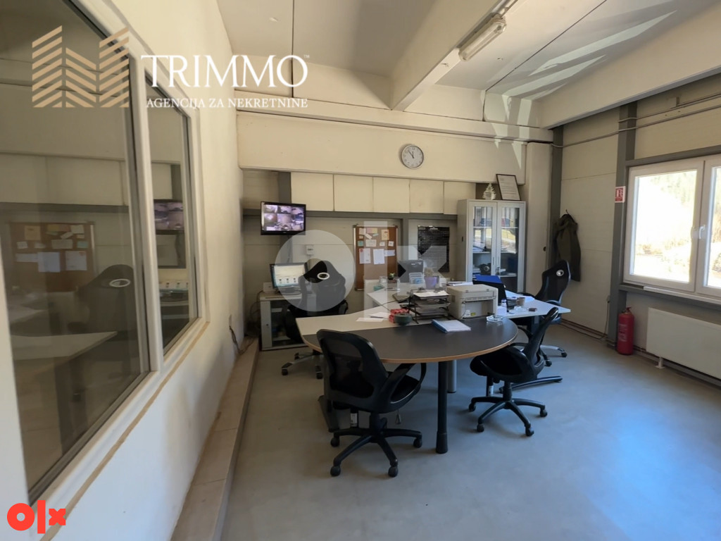 TRIMMO prodaje: poslovni objekat u Trnovu 20