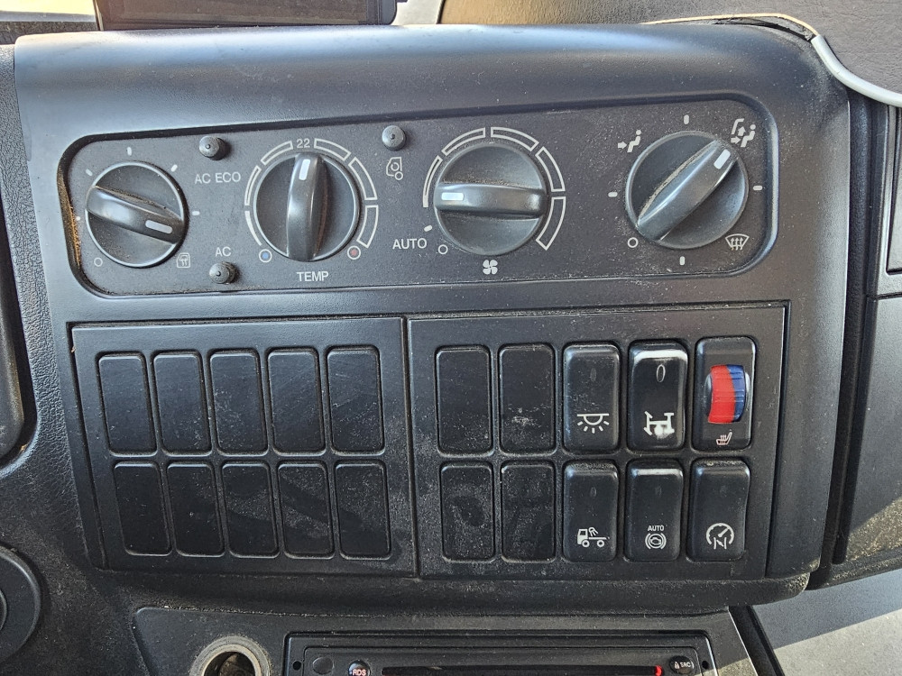 MAN TGL 8.240 KIPER /KRAN