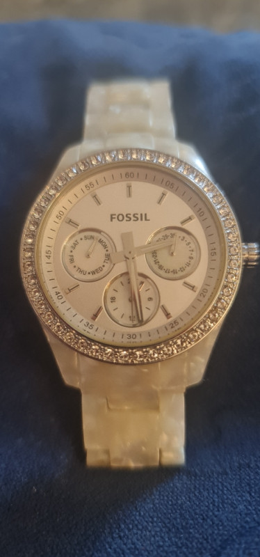 FOSSIL ES 2790 38mm mal obim narukvice Ručni Satovi