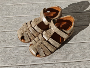 Froddo sandale 25br