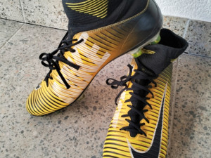 NIKE MERCURIAL VELOCE III 42.5 kopacke sa carapom