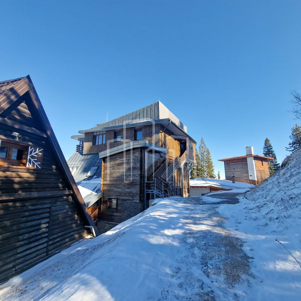 Jedinstven Penthouse apartman  Jahorina prodaja 37