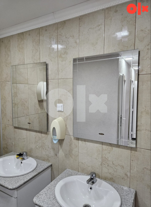Stambeno Poslovni Prostor Ilidza 4sprat 1000m2 Sokolovic Kolonija 14