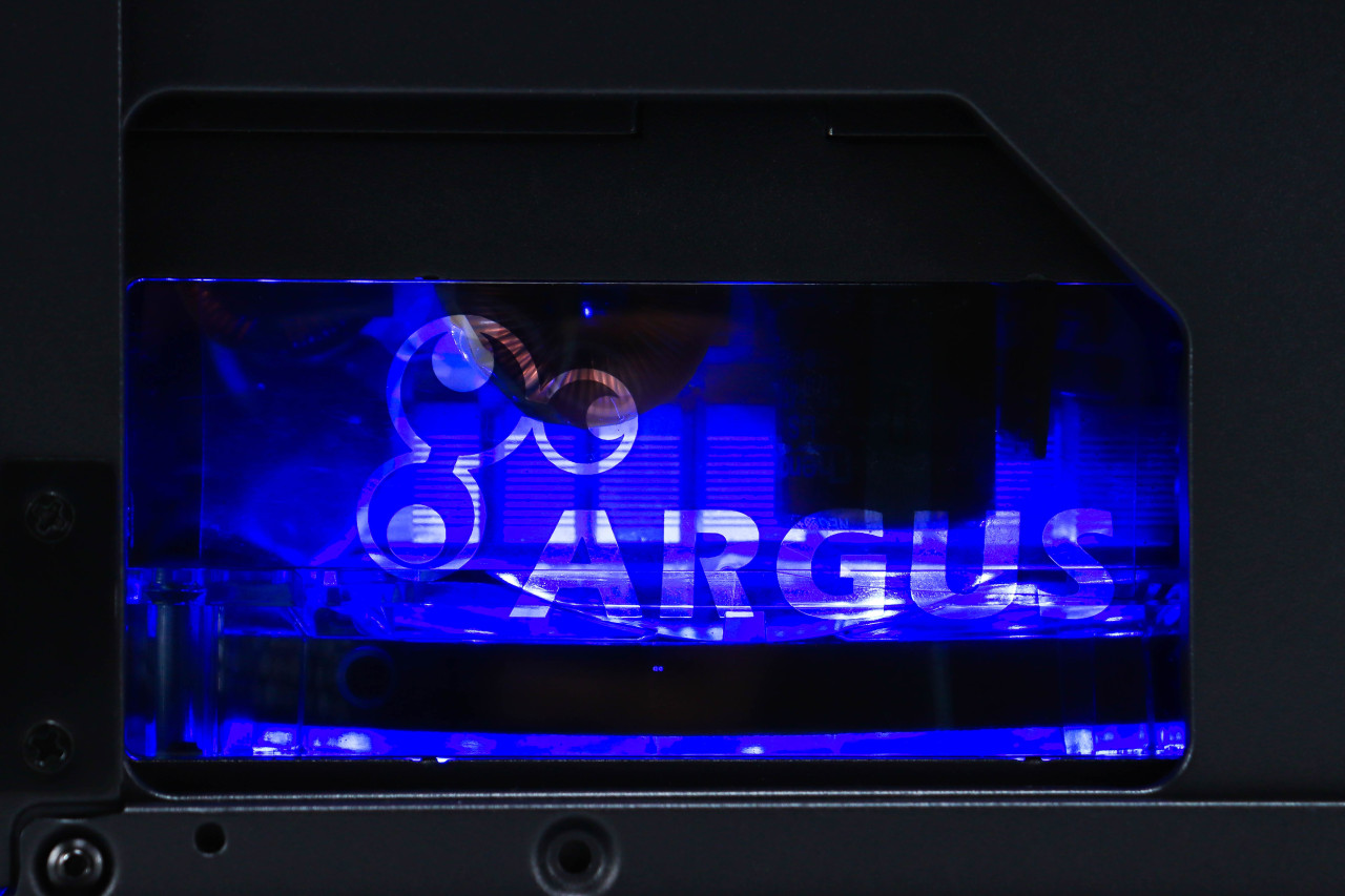 Gaming PC Cougar Purity-16; R7 5700X; RX 7600; 500GB; 16GB DOPER