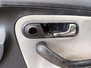 Rucka vrata desna seat ibiza 02-06