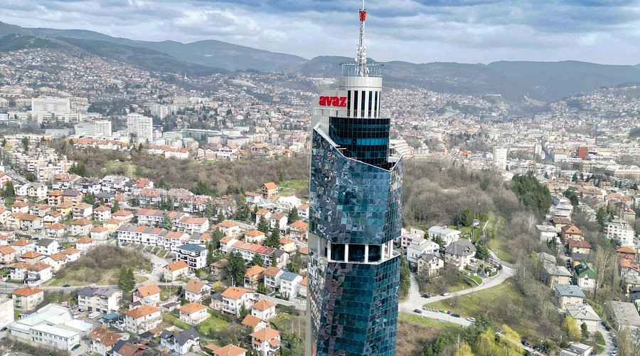 NN Nekretnine : Poslovni prostor 184m2 - Avaz Twist Tower