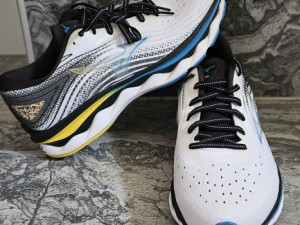 Mizuno patike