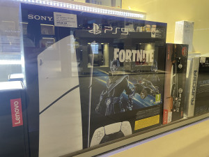 Playstation 5 Digital 1TB Fortnite*NOVO*24mj.garancija*