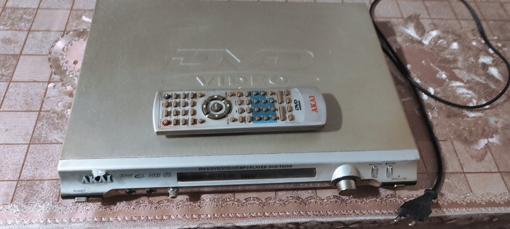 DVD player