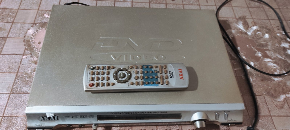 DVD player