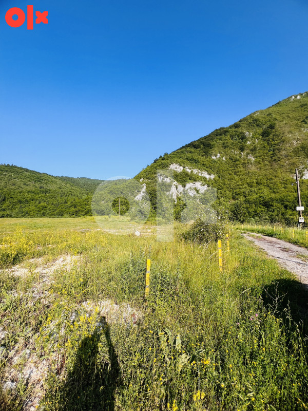 Zemljište Bulozi, Istočni Stari Grad 2200m2 3