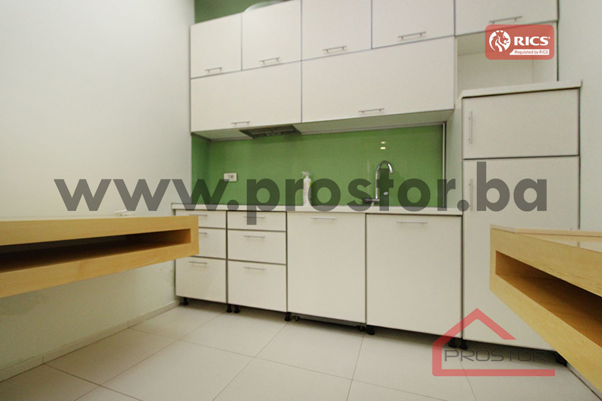 PROSTOR izdaje: Poslovni prostor, Stari Grad 10